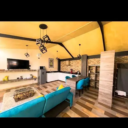 L'Aurora Apartment